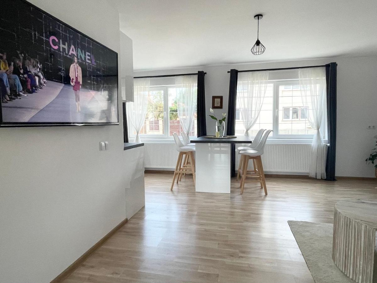 Casa Mina Villa Albeşti Екстериор снимка